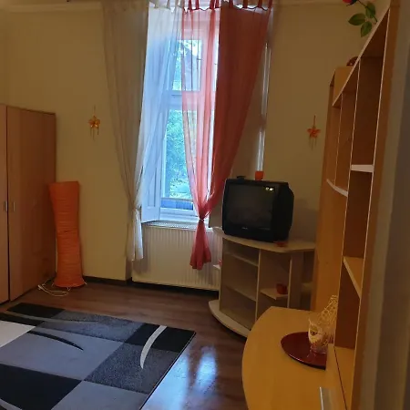 Izisz Apartament